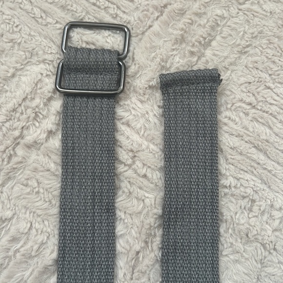 Grey canvas belt Size Small/Med See pics for measurements - 31”-34" Waist, New - Picture 4 of 16